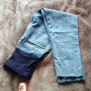 Light blue maternity jeans